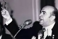 تصویر؛ سفر در زمان؛ «عکس یادگاری هویدا و کابینه اش»؛ دهه 50