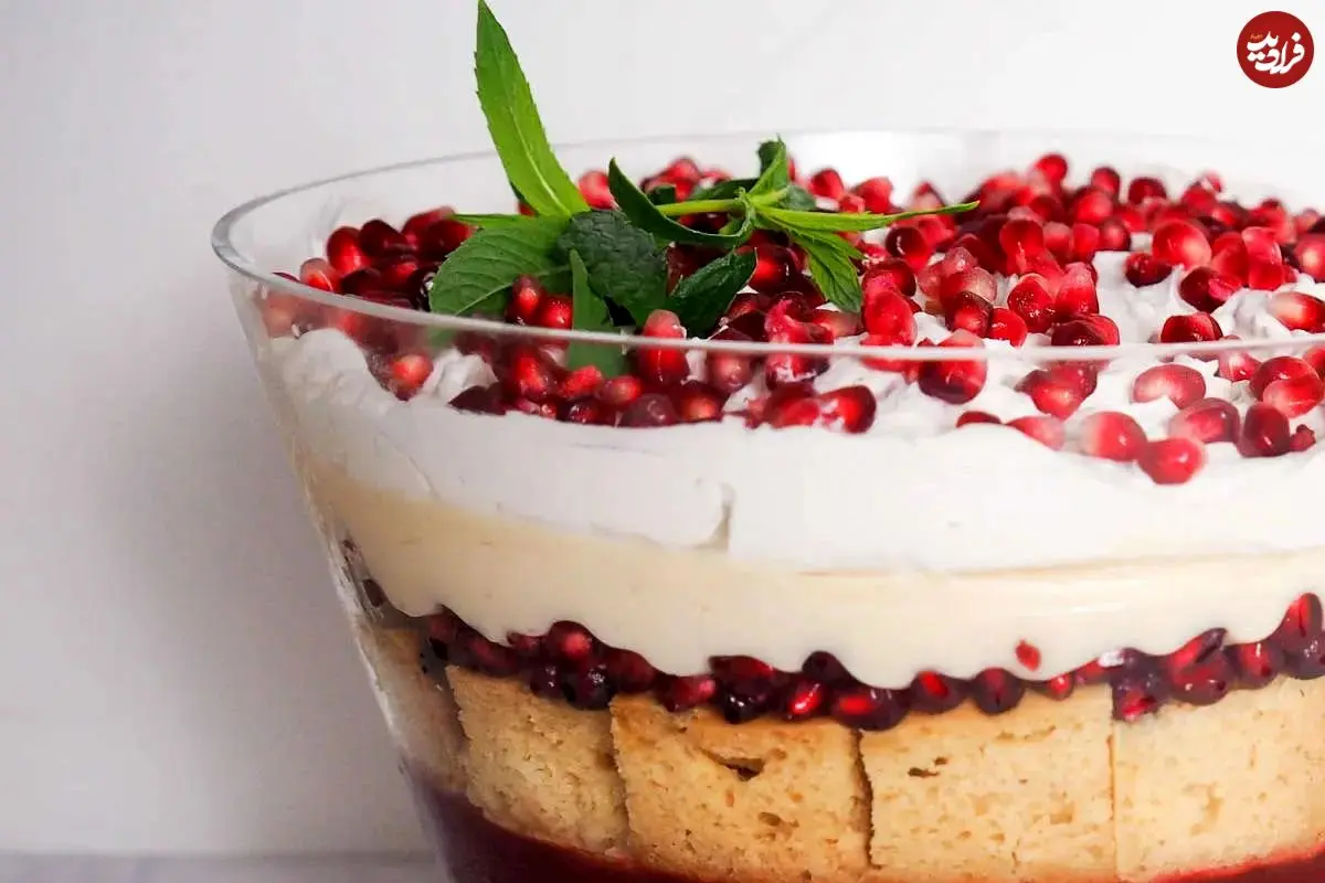 طرز تهیه ترایفل انار؛ دسر شیک و مجلسی برای شب یلدا