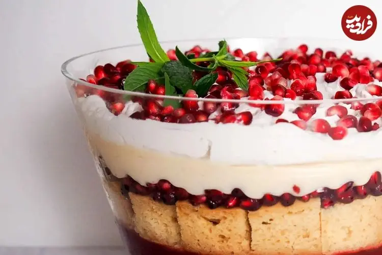 طرز تهیه ترایفل انار؛ دسر شیک و مجلسی برای شب یلدا