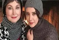 عکس| سفر زمان؛ «سحر جعفری جوزانی» در کنار پدرش در یک مراسم؛ 15 سال قبل