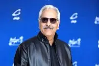 عکس| سفر زمان؛ «مهران مدیری، کیومرث ملک‌مطیعی و مینا لاکانی» در یک فیلم؛ 32 سال قبل