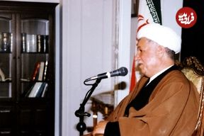 عکس؛ سفر در زمان؛ «هاشمی رفسنجانی در بازدید از کارخانه ساخت پای مصنوعی»؛ دهه 70