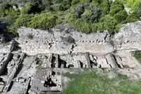 کشف «معبد گمشدۀ زئوس» در زیر باغ پرتقال