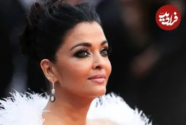 عکس| سفر در زمان؛ «آیشواریا رای» پس از ترخیص از بیمارستان در بمبئی؛ سال 1382