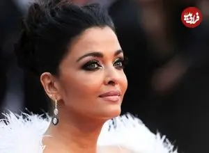 عکس| سفر در زمان؛ «آیشواریا رای» پس از ترخیص از بیمارستان در بمبئی؛ سال 1382