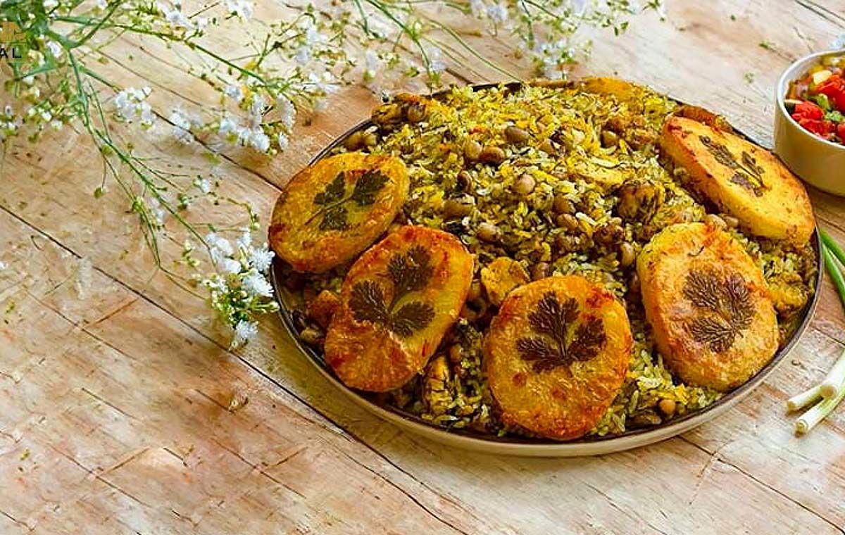 طرز تهیه پلو شوشتری با گوشت چرخ کرده در ۴ مرحله