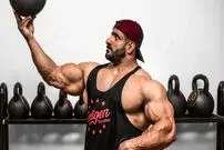 (عکس) تیپ متفاوت هادی چوپان با لباس محلی