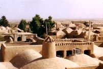 ببینید؛ روستایی در یزد که سقف تمام خانه‌هایش به هم متصل است