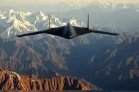 عکس؛ جنگنده مورد علاقه ترامپ در دستان رونالدو ! 