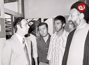 سفر در تاریخ؛ «بهشتی در  لحظه به خاک سپردن آیت‌الله طالقانی»؛ سال 58