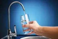 کشورهایی که آب شیرشان از آب معدنی هم سالم‌تر است