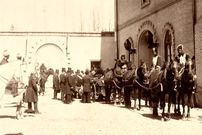 عکس؛ سفر در زمان؛ گزارش ترور؛ ضارب ناصرالدین‌شاه کجا لباس مبدل پوشید؟ 