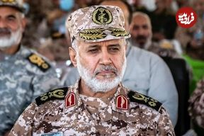 عکس؛ سفر به تاریخ؛ «سردار رشید» در کنار «سردار شادمانی» در هواپیمای نظامی