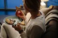 دیر غذا نخورید تا چاق نشوید!