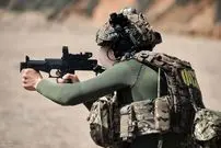 عکس| چرا روسیه ناگهان یک سلاح قدیمی را احیا کرد؟؛ گزینه ای که فاصله کلت تا کلاش را پر می‌کند