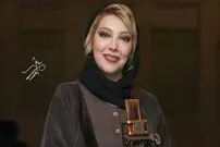 عکس| سفر زمان؛ تیپ و چهرۀ خاص «صدف اسپهبدی» در پشت‌صحنه یک تئاتر