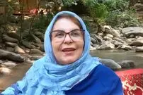 عکس| سفر زمان؛ «پوراندخت مهیمن» در 32 سالگی در شهربازی ارم؛ سال 64