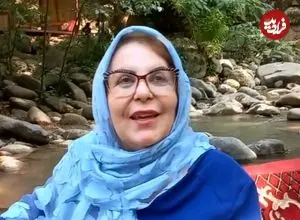 عکس| سفر زمان؛ «پوراندخت مهیمن» در 32 سالگی در شهربازی ارم؛ سال 64