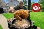 ببینید| غذای روستایی در روسیه؛ پخت مرغ سوخاری کامل به روشی متفاوت