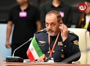 عکس؛ روایت رسانه‌ چینی درباره بازدید وزیر دفاع ایران از ناوشکن پیشرفته «کایفنگ»
