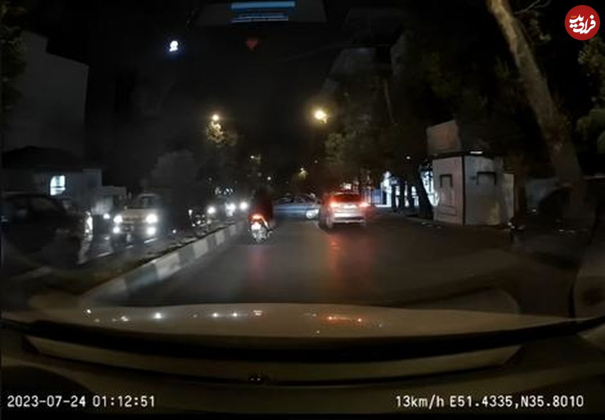 ( ویدیو) اقدام زشت راننده پژو در وسط خیابان ! 