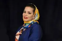 ( عکس) ژست جذاب و دیدنی ملیکا شریفی‌نیا در میان گل‌ها