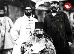 عکس| سفر زمان؛ عکس یادگاری «پزشک فرانسوی ناصرالدین شاه» در کنار دو نفر از درباریان