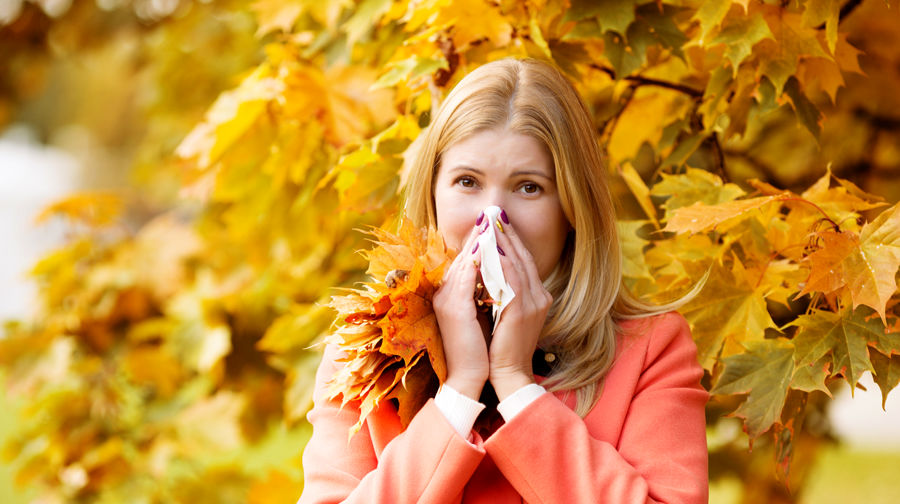 ۷ راهکار برای درمان آلرژی پاییزی