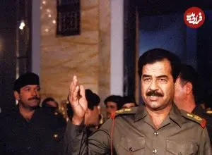 عکس| سفر در زمان؛ «صدام» در حال بازی کردن با دختر سوم اش، حلا؛ دهه 50