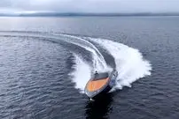 تصاویر| پورشه از قایق الکتریکی لوکس و ۶۰۰ هزار دلاری با نام Spectre رونمایی کرد