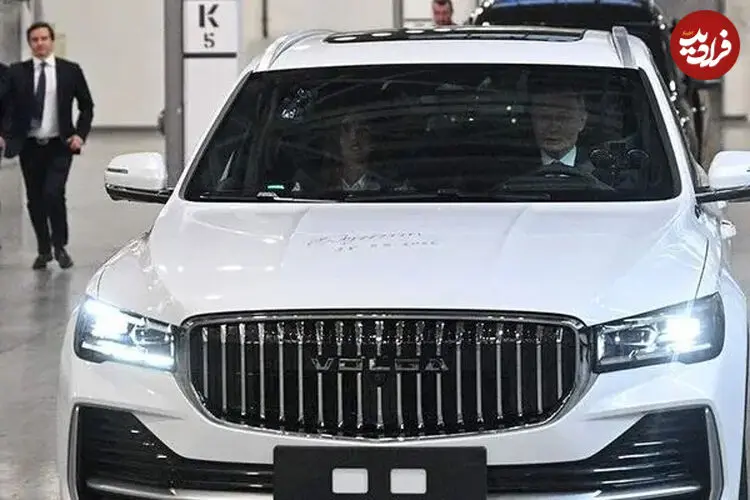 ببینید| پوتین خودروی شاسی‌بلند ولگا را آزمایش کرد
