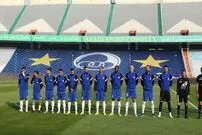 پیشکسوت استقلال: قسم می‌خورم این استقلال امسال هیچ جامی به دست نمی‌آورد