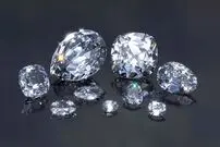 
(ویدئو) زرنگی جالب فروشنده برای جلوگیری از سرقت جواهر!
