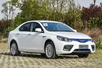 iEVA۵۰؛ نسخه الکتریکی JAC J۵ در بازار ایران