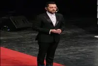 عکس/ بهرام رادان در نقش مجری افتتاحیه
