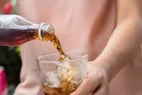 نوشابه و خطرات اسید فسفریک