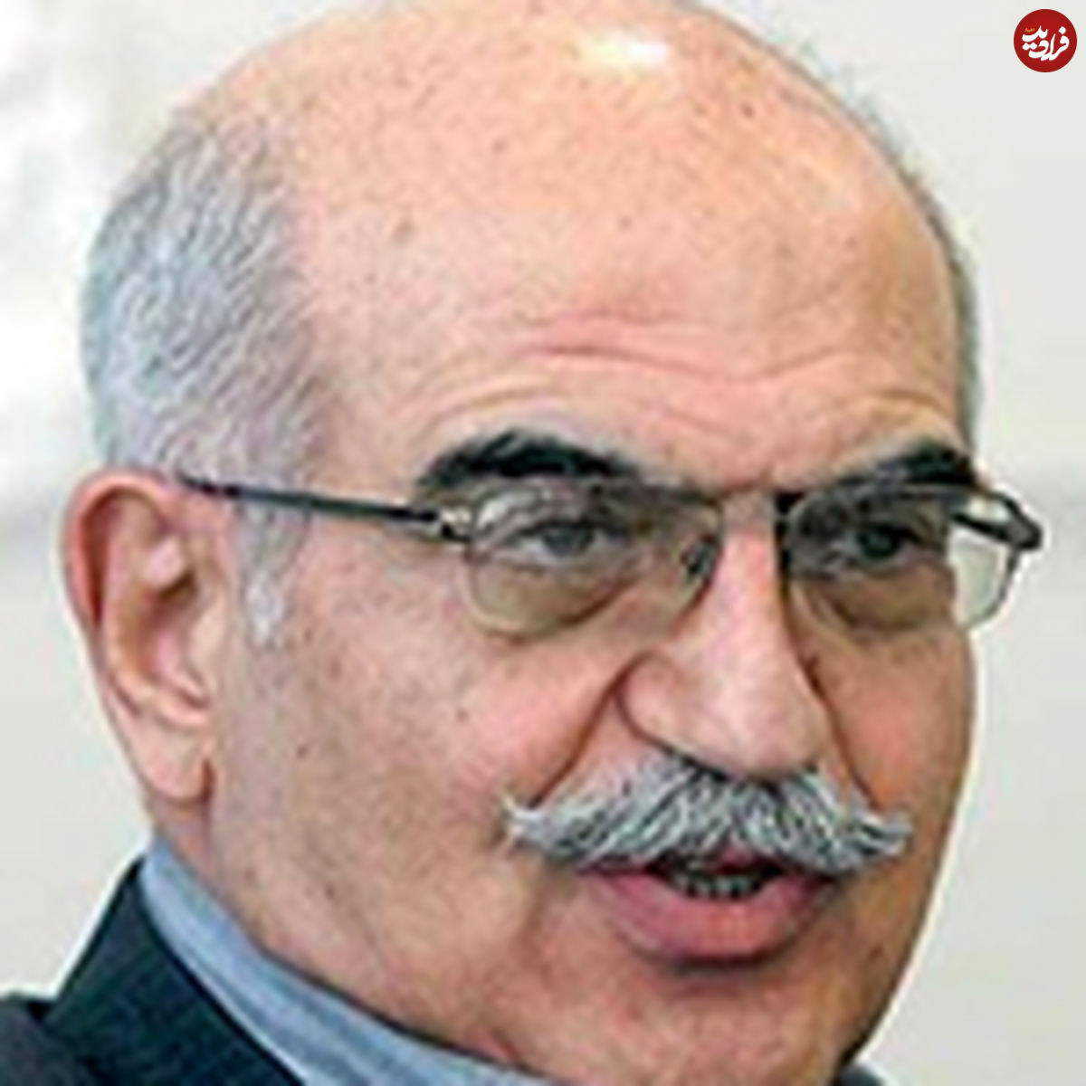 تقسیمات کشوری را به مسخره نگیریم!