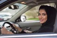 زنان در عربستان، آلیس در سرزمین عجایبند
