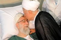 عکس؛ سفر به تاریخ؛ عیادت «هاشمی رفسنجانی» از «رهبر انقلاب» در بیمارستان؛ سال 1360