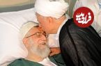 عکس؛ سفر به تاریخ؛ عیادت «هاشمی رفسنجانی» از «رهبر انقلاب» در بیمارستان؛ سال 1360