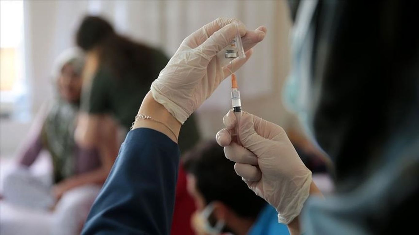 اینفوگرافی/ قیمت واکسن‌های مشهور کرونا در ایران و جهان