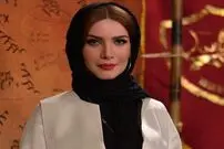 (عکس) تصویر عجیب بازیگر زن جوان در حال سیگار کشیدن حرفه‌ای