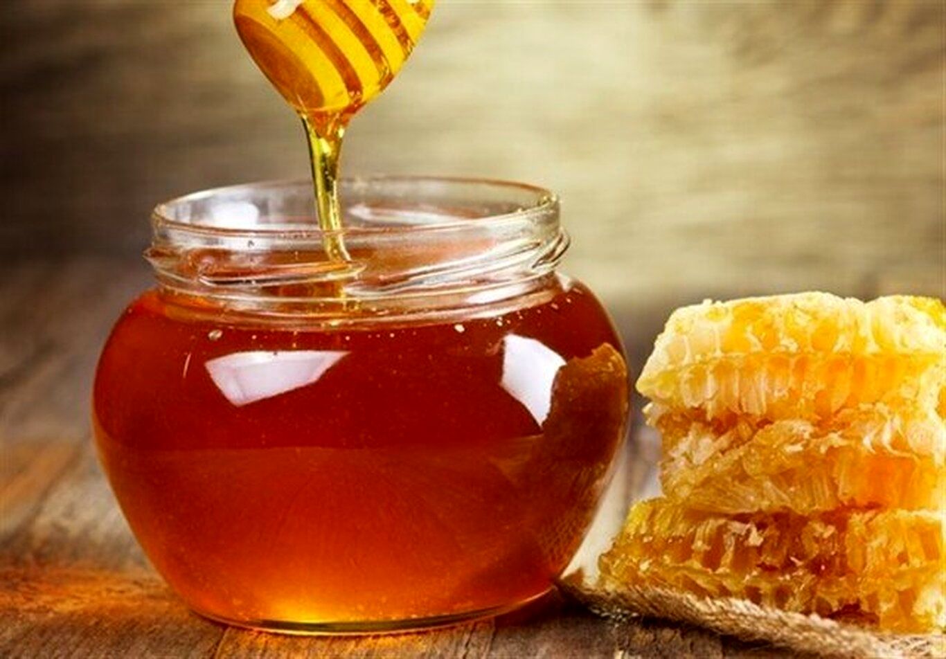آیا عسلی که شکرک می‌زند تقلبی است؟