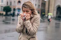 چرا در فصل‌های سرد بیشتر مریض می‌شویم؟