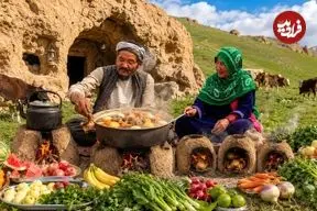 ببینید| غذای روستایی در افغانستان؛ تهیه یک خوراک سنتی با مرغ، هویج و سیب زمینی