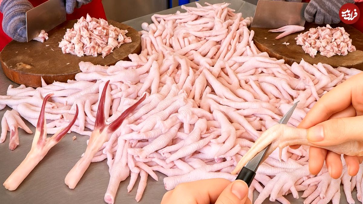 ببینید؛ غذای خیابانی در تایوان؛ پخت یک غذای سنتی با پای مرغ در تایپه