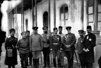 عکس| سفر در زمان؛ «محمدحسن‌میرزا» آخرین ولیعهد قاجار در یک شکارگاه‌ در اطراف تبریز