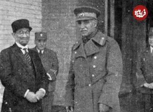 عکس؛ سفر در زمان؛ «رضاخان در روز اول سلطنت اش در کاخ گلستان»؛ سال 1305