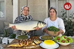 ببینید| غذای روستایی در ایران؛ پخت ماهی شکم پر با گردو و سبزیجات