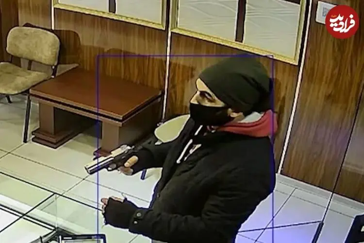 ببینید؛ لحظه‌ای که آبنبات یک کودک، سارق را از دزدی پشیمان کرد!